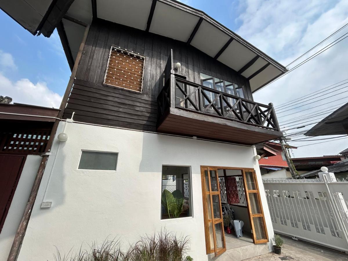 Cozy Villa In Chiangmai Old Town شيانغ ماي المظهر الخارجي الصورة